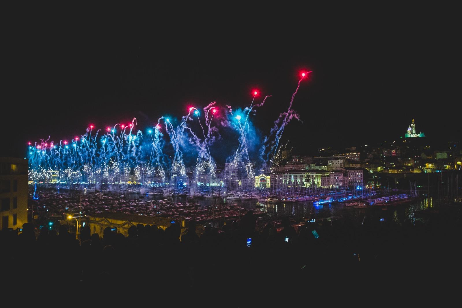 Feux d'artifice Marseille Noel