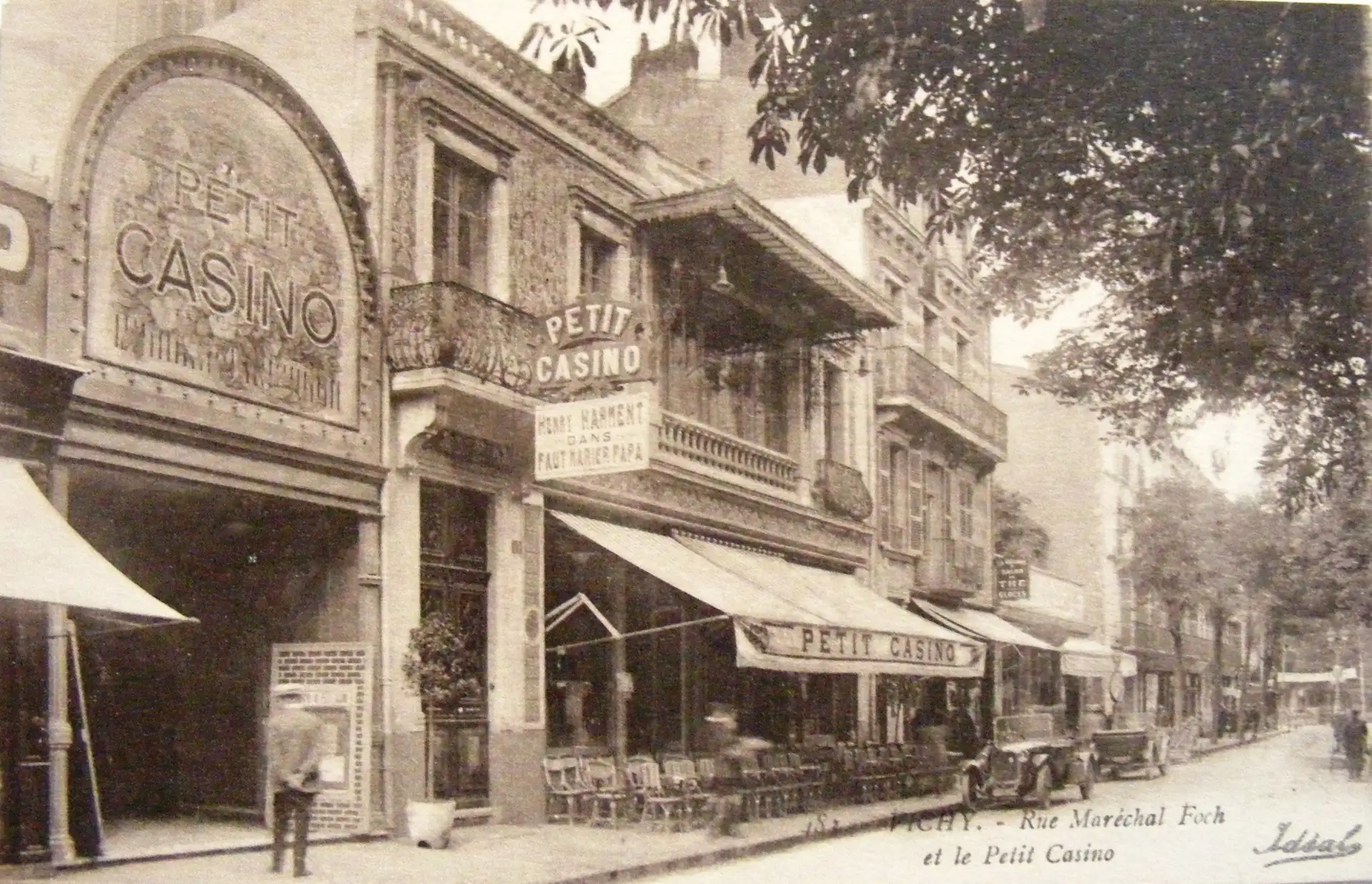 Photos : Fonds G. Carrier / Archives Municipales
