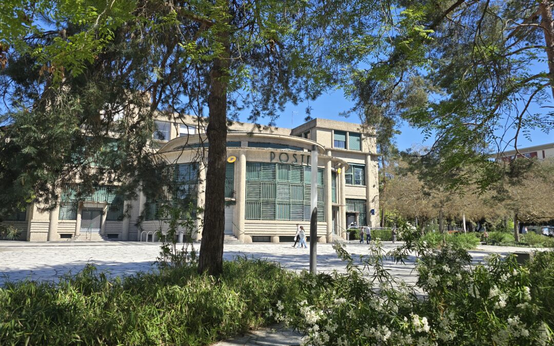 La Poste centrale