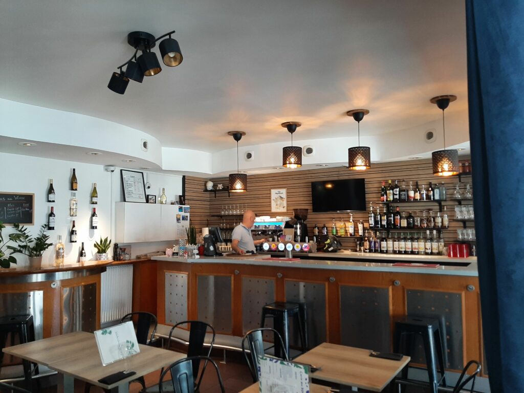 Le Commerce Café