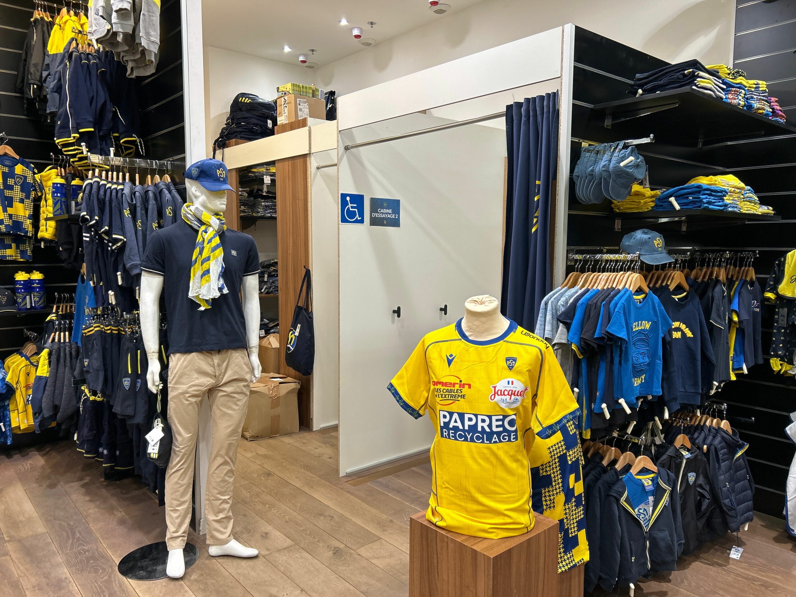 ASM Store — Boutique Jaude Clermont-Ferrand